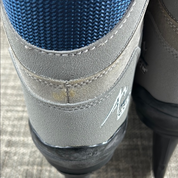 Ice Skates CCM Gray and Blue Alpine SL2500 NWOT - Picture 10 of 14